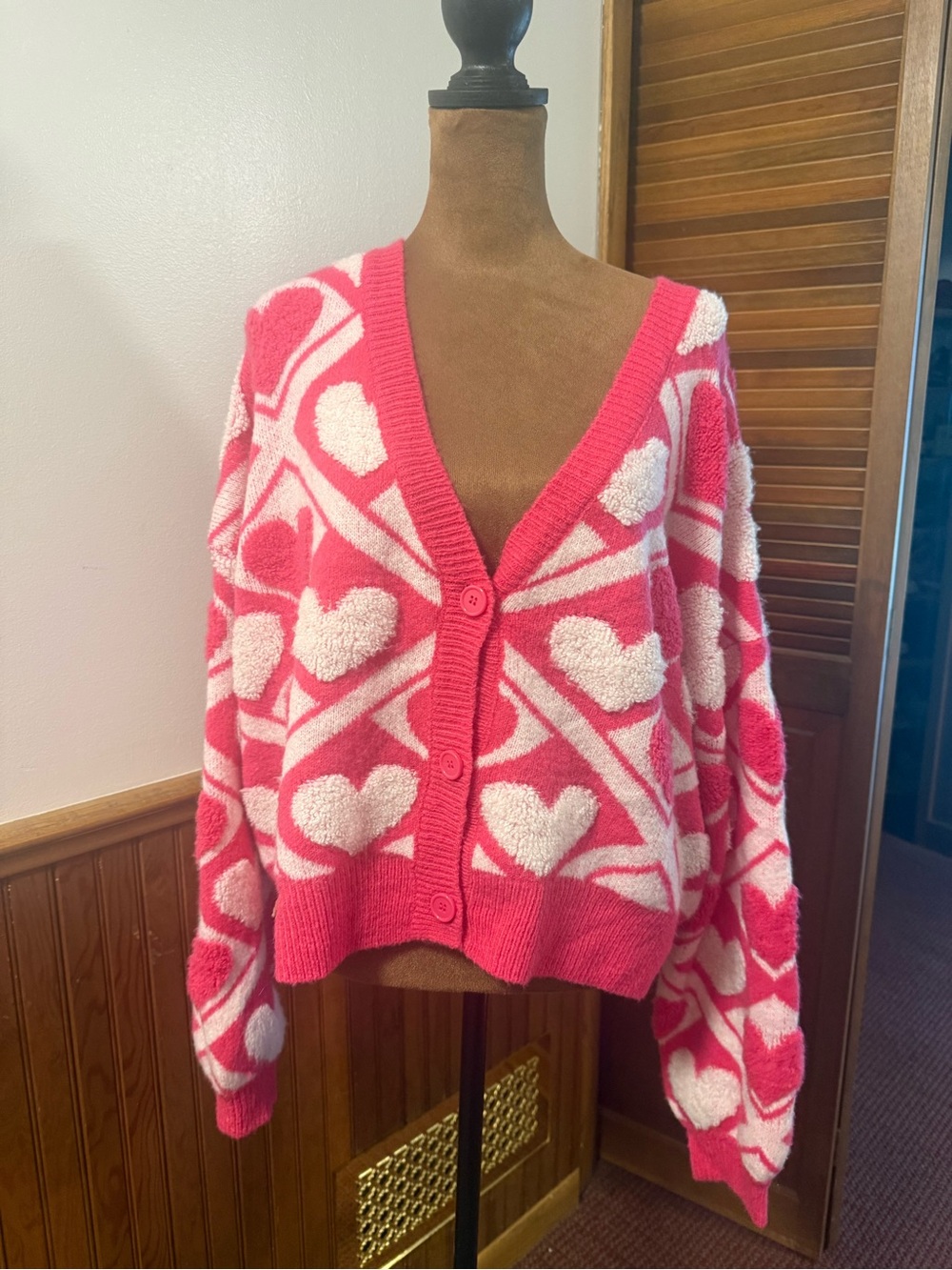 Women's Pink Heart-Print V-Neck Button Cardigan